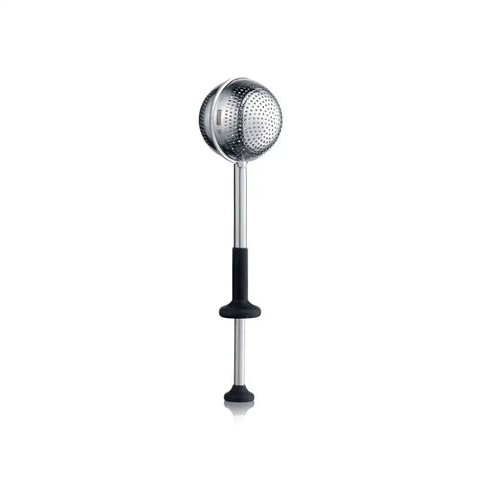 Tea egg with silicone cover